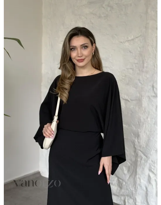 فستان ماكسي بأكمام فضفاضة: أناقة عصرية