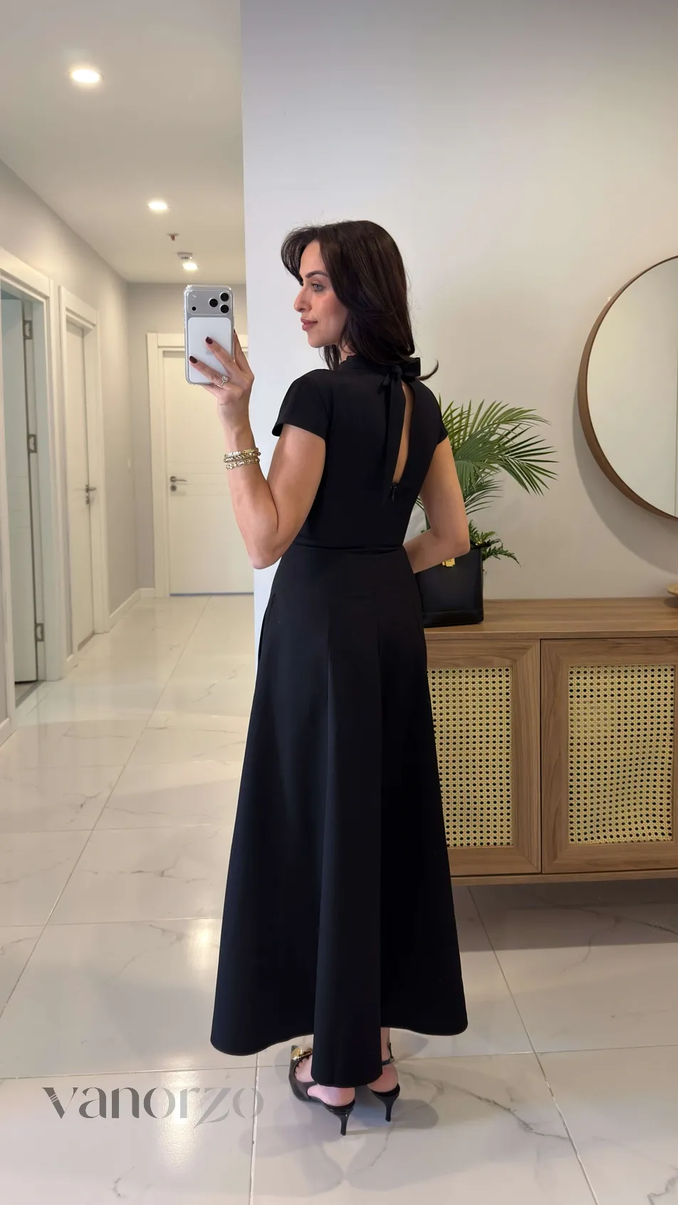 فستان نسائي ميدي كلاسيكي أنيق بياقة مرتفعة | Robe Midi Évasée Femme