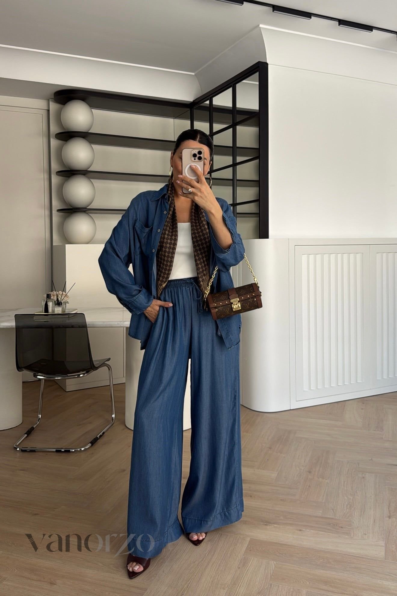 طقم جينز خفيف نسائي قطعتين (قميص فضفاض وسروال واسع بلستيك) | Ensemble Denim Soft