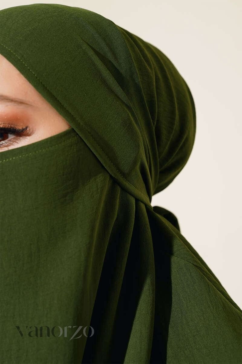 عباية المروة الفضفاضة: لمسة أناقة مميزة للمحجبات